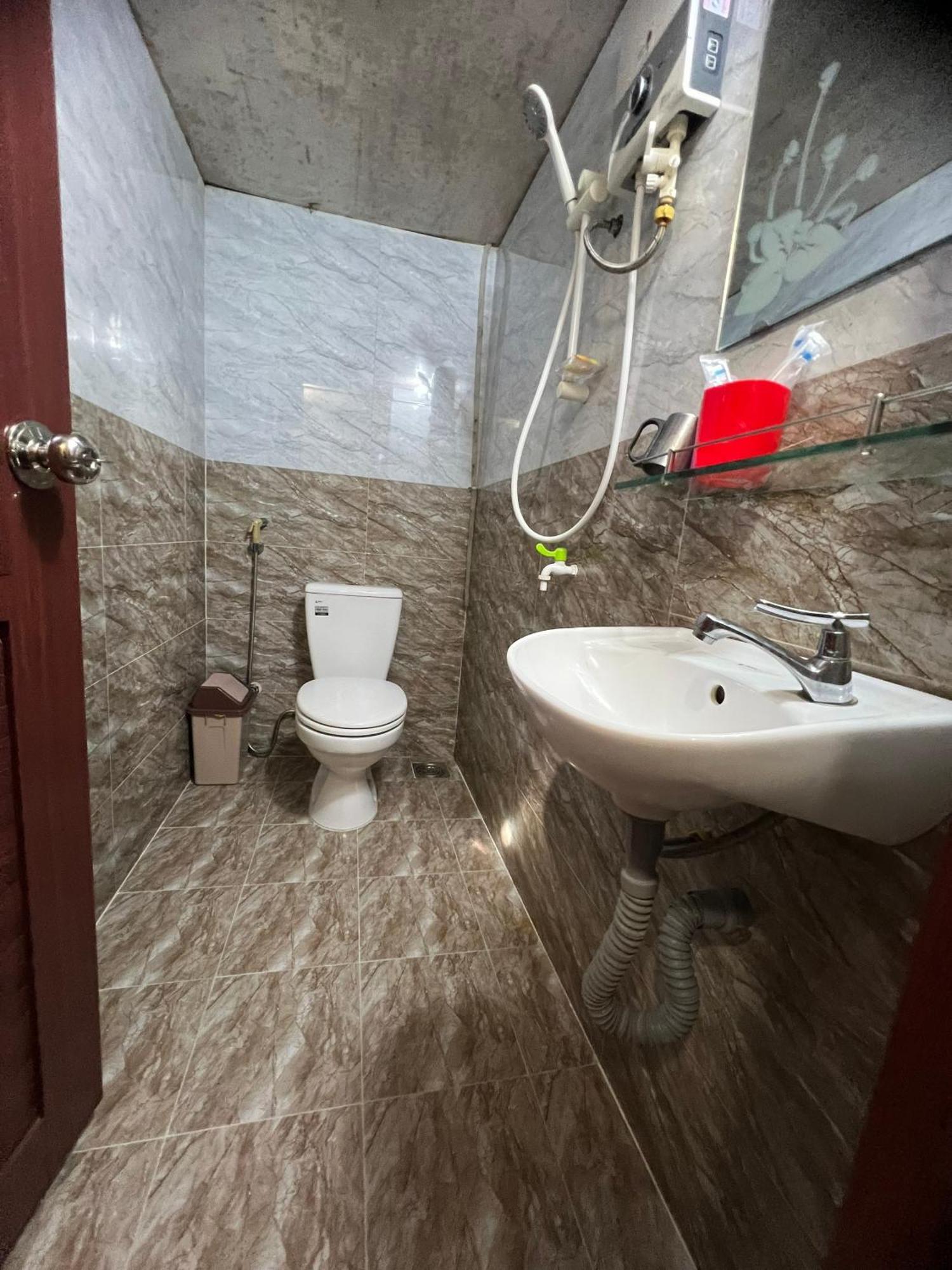 Hostel Khang